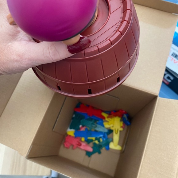 Tomy Pop Up Pirate game with colorful swords. Fun for all ages. - Picture 2 of 3